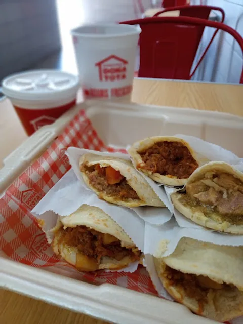 Doña Tota Plaza Blvd Hermosillo