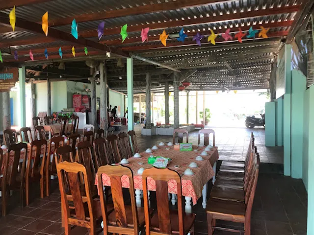 Nhà Hàng Hải Sản Tươi Sống Phương Thịnh - HOI AN SEAFOOD - 호이안 레스토랑 - ホイアンレストラン