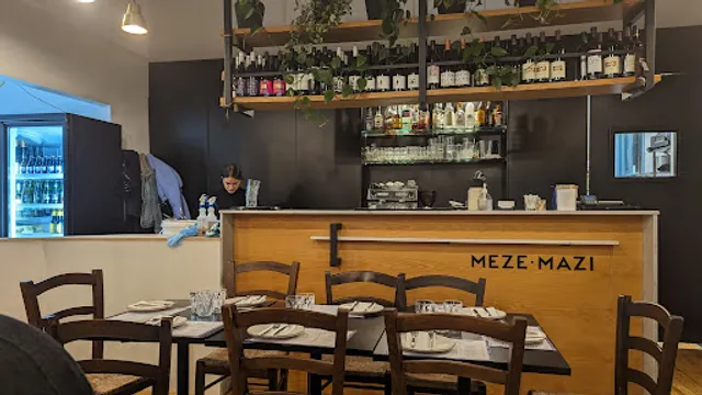 Meze Mazi