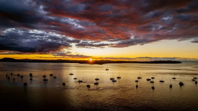 Bucklands Beach walkway to Half Moon Bay
