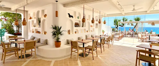 The Sea Club Restaurant & Cocktail Bar