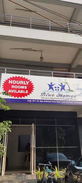 OYO 15011 Blue Homes