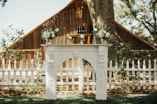 Oak + Ivy at Home Sweet Home