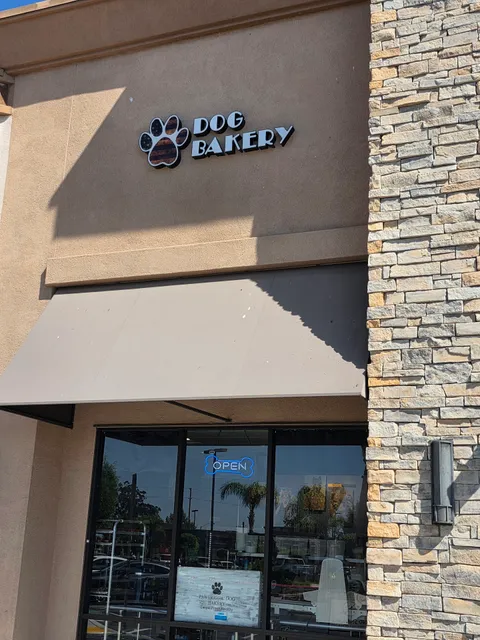 Pawtriotic Dog Bakery LLC