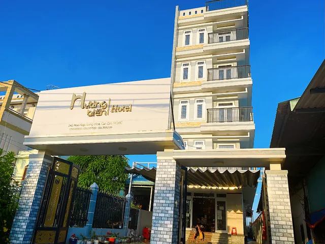 Hương Biển Hotel