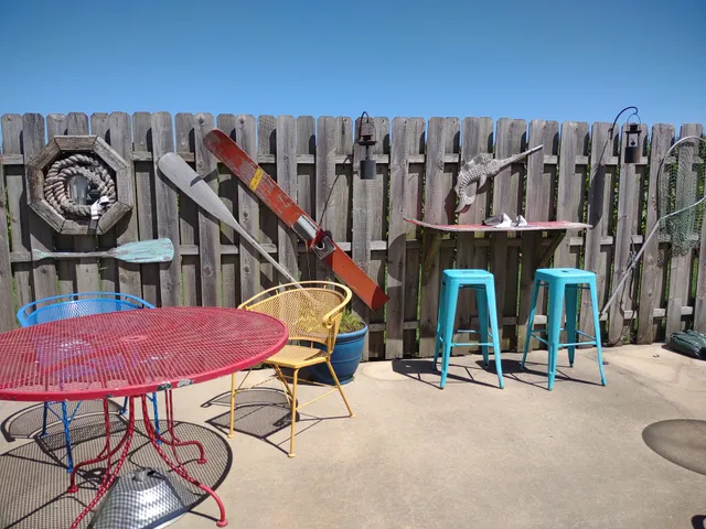 The Loading Dock Bar & Grill