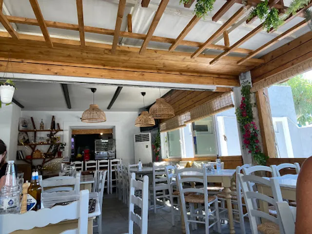 IL POSTO Στεφανίδη Μαρίκα