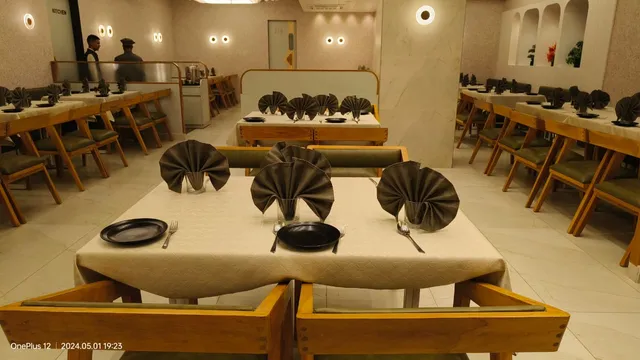 Renbasera - II Restaurant & Banquet