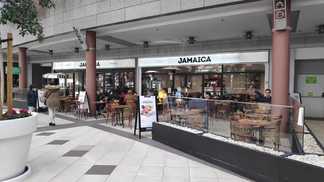 Centro Comercial Aqua Multiespacio