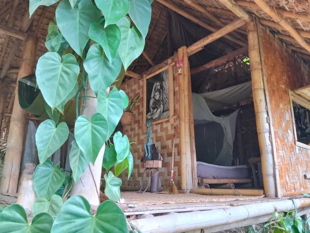 art khamu homestay & trekking