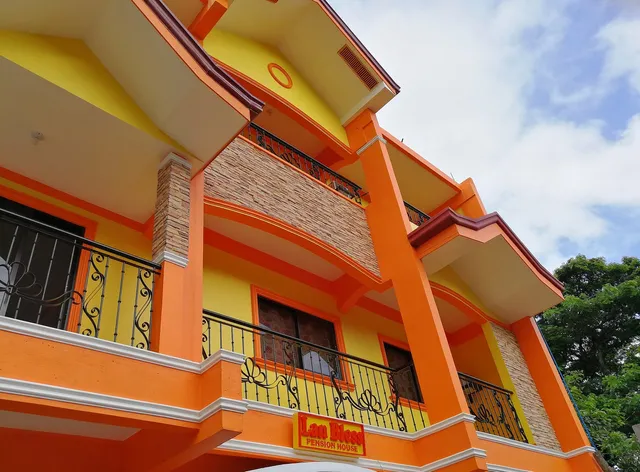 LAN BLESS PENSION HOUSE