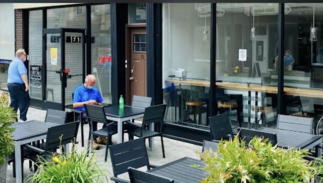 Bullhorns Burger Grill