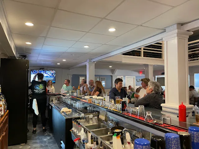 Mahi Mahi's Island Grill