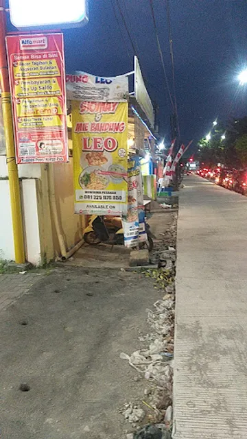 SIOMAY BANDUNG LEO SUPRIYADI