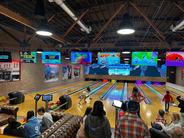 Gilroy Bowl