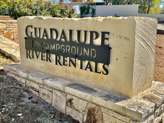 Guadalupe River Rentals RV Campground