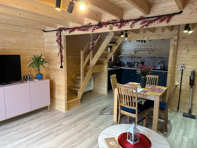 Garbicz Barns - domki pod wynajem