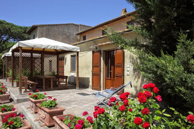 Residence Casale Voltoncino