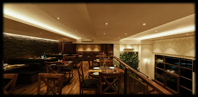 Oliva Veg Restaurant