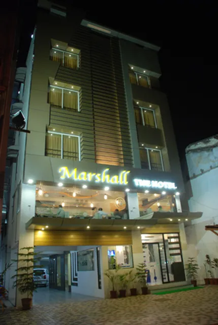 Marshall The Hotel
