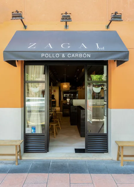 Zagal 1200 Pollo&Carbón