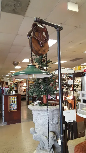 Lone Elm Antique Mall