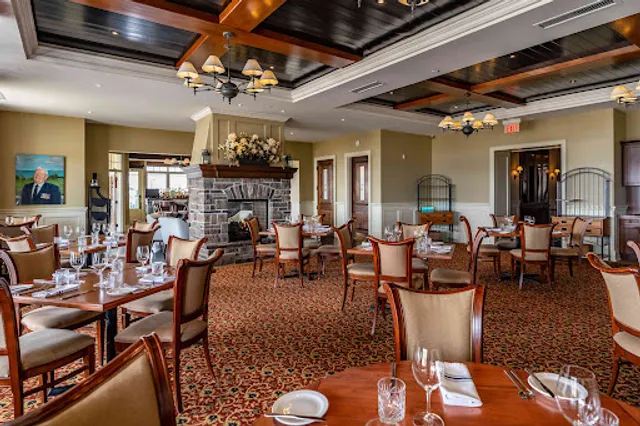 Sweetwater Restaurant at Cobble Beach