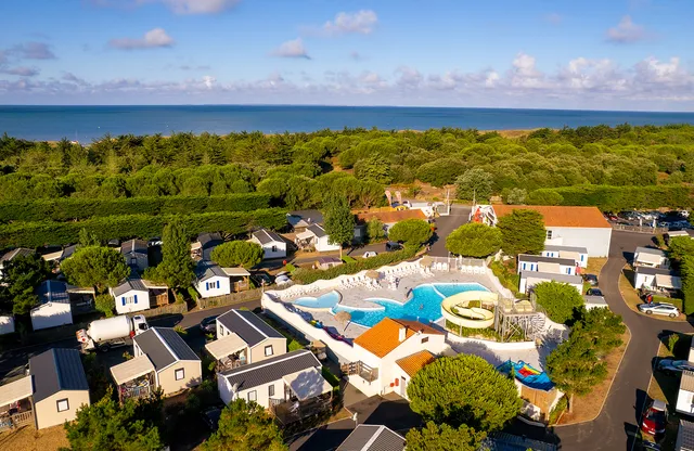 Camping la Parée du Jonc · APV