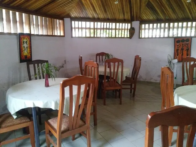 Le Muguet Restaurant-Bar