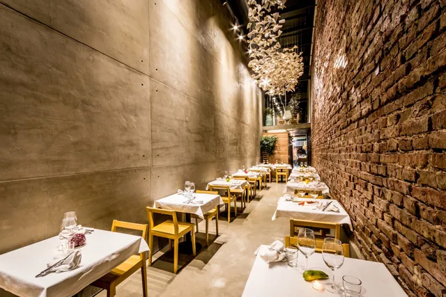 El Papagayo Restaurant