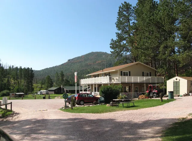 Hill City KOA Holiday