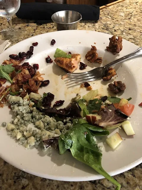 Piney Point Grill and Seafood Bar