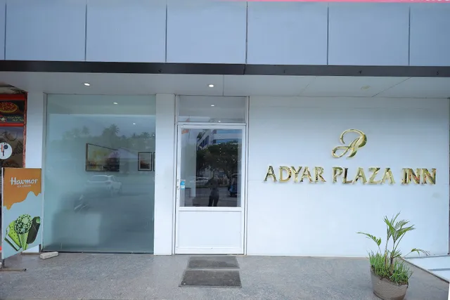 Adyar Plaza Inn by RAK Rooms
