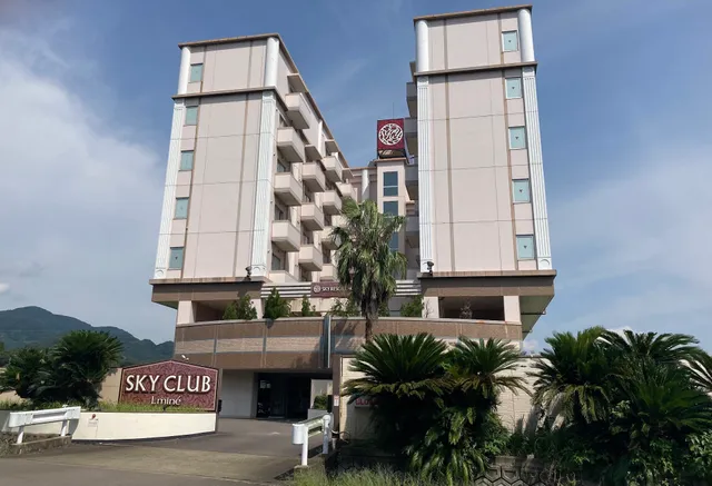 スカイクラブルミネ