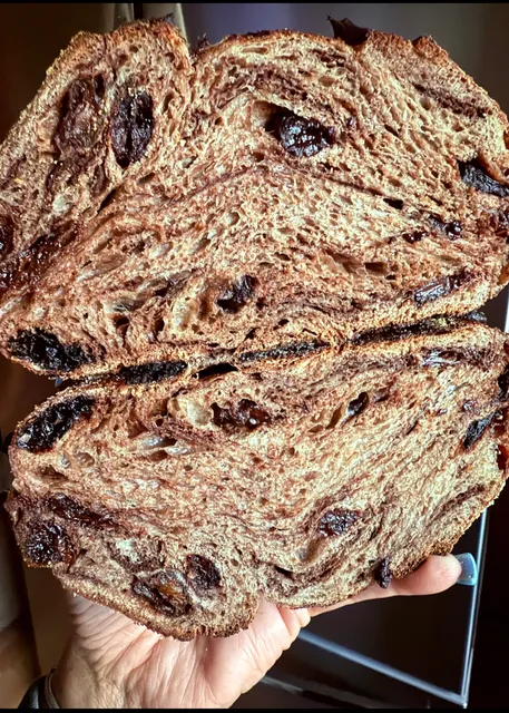 ShanDeGlamOrganix Crust & Crumb