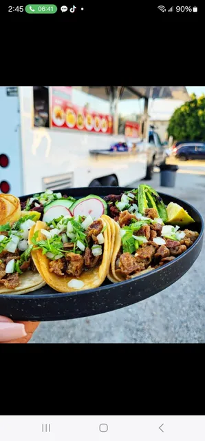 Tacos Chanos Food Truck