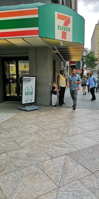 7-Eleven