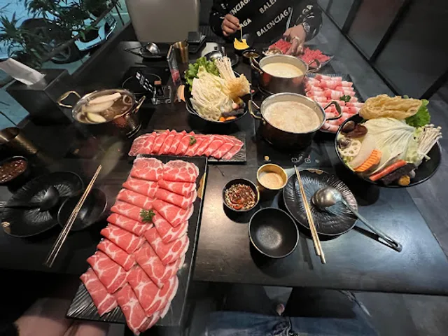 惹鍋+精致鍋物-東山旗艦店