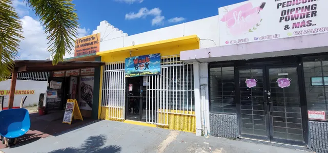 Weeb Box Games & Collectibles