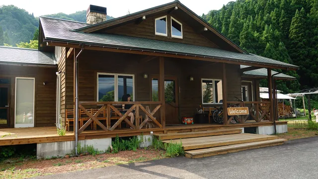 ゲストハウス ピステ