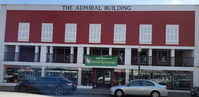 Centralia Square Antiques