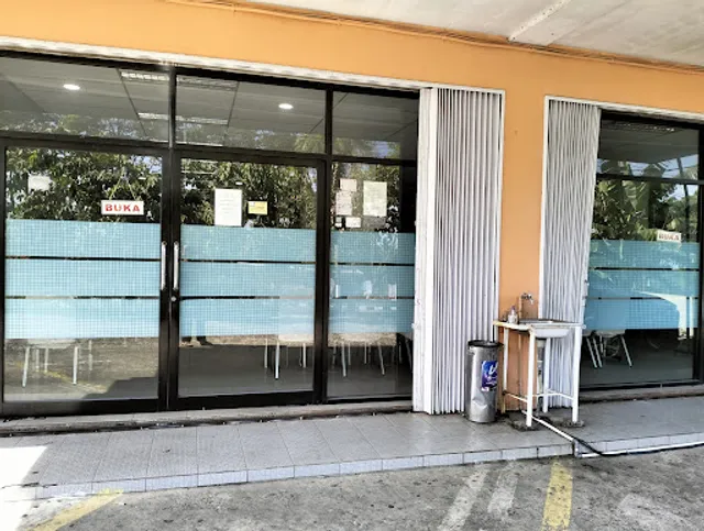 Restoran Kepiting Kenari