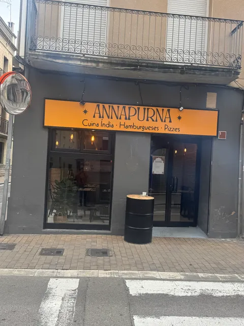 ANNAPURNA cuina Índia i Hamburgueses