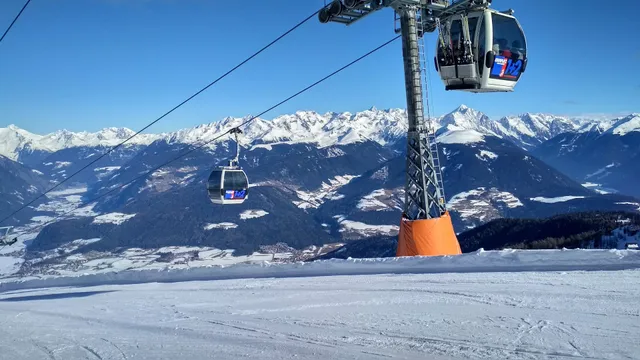 Funivia Plan de Corones