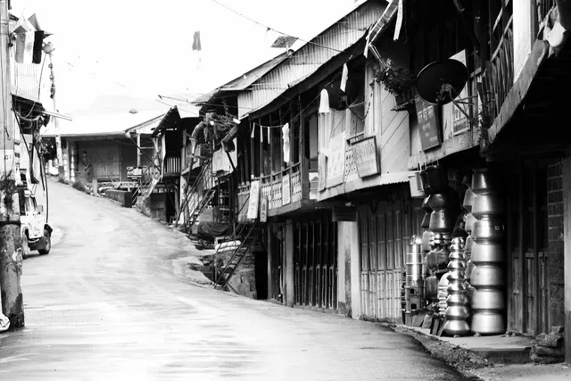 Kanchan Hotel|Fusion Cafe' + Lounge Bar