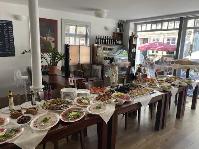 La Piazzetta M23 Ristorante-Pizzeria