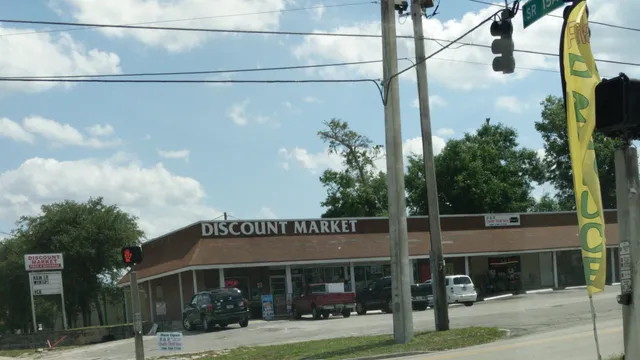 Discount Market