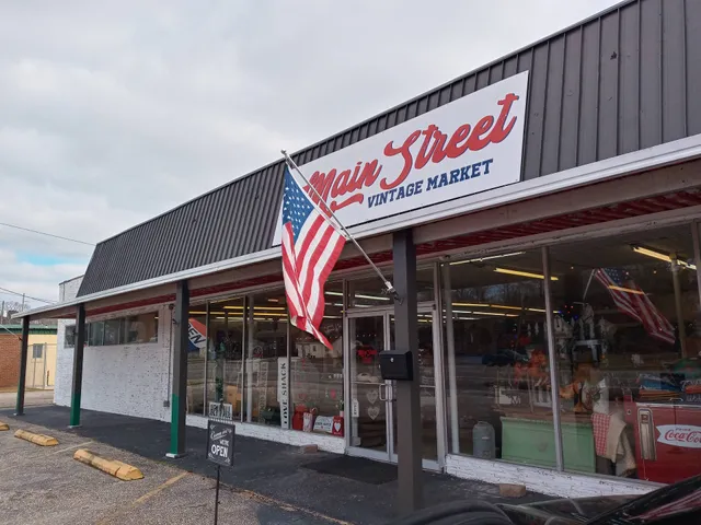 Main Street Vintage Market