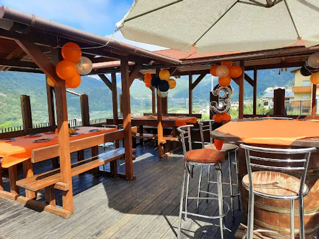 Strapizza bar pizza palestra compleanni