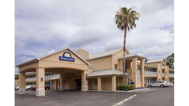 Days Inn by Wyndham Daytona Beach Speedway
